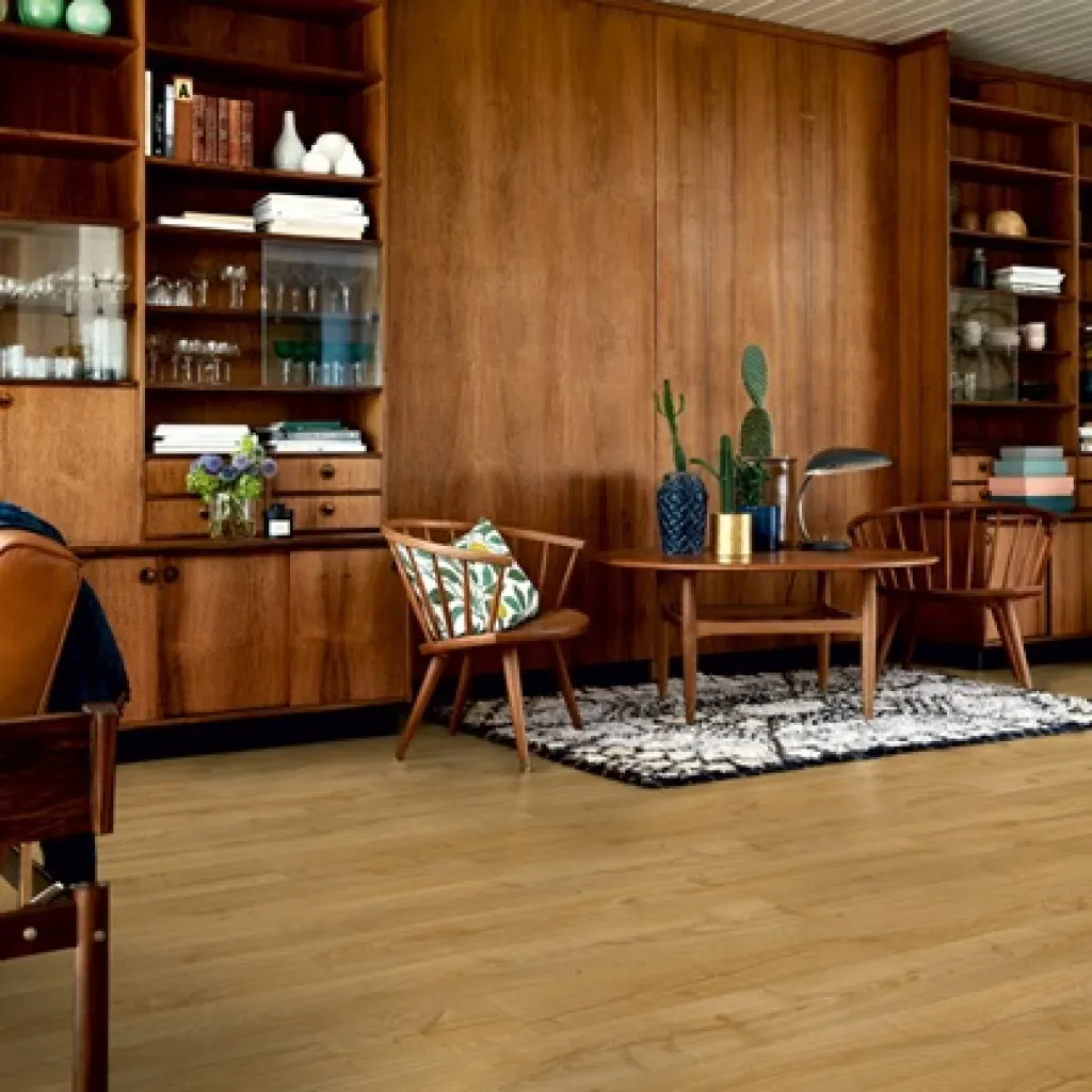 À Isneauville près de Rouen, trouvez votre sol stratifié résistant à l’eau à l’aspect naturel.