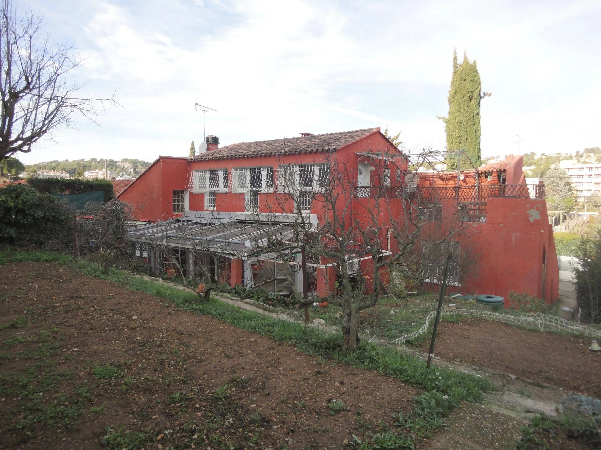 à la vente maison carnoux 13470