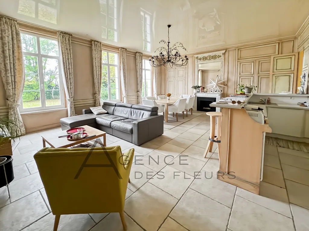 A vendre appartement de standing de 95 m² dans un château du 18e siècle situé à GOUY 76520