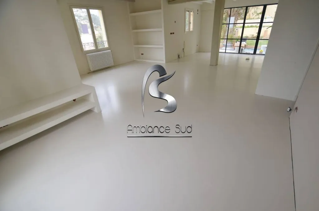 AMBIANCE SUD BETON CIRE COULE NICE