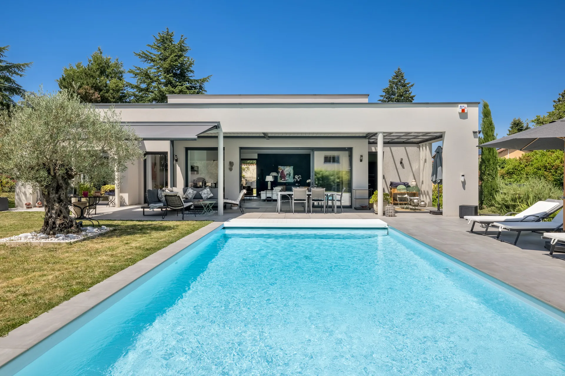 Rare à la vente : Projet d'architecte contemporain à Saint-Cyr-au-Mont-d'Or