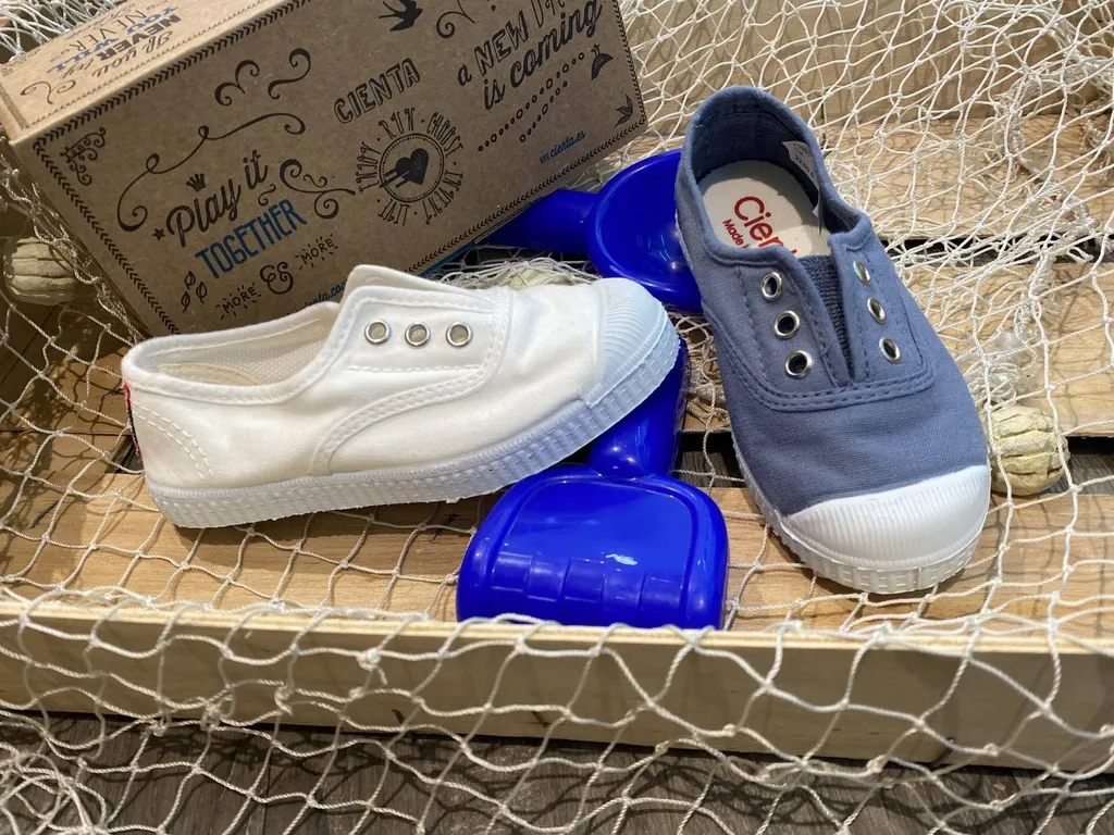 tennis tissus sans lacet pour enfant près de Blanquefort