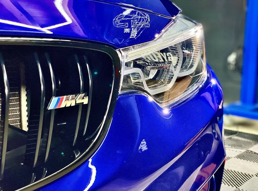 Meilleur traitement céramique pour BMW M4 CS à Limonest