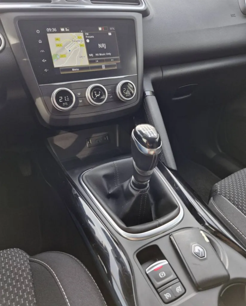 Renault Kadjar Blue dCi 115 Business Attelage / Android auto et Carplay Garantie 12 mois occasion près de Toulouse en Occitanie