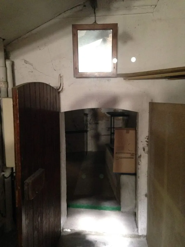 Aménagement du sous-sol d'un pavillon à Salon de Pce - existant