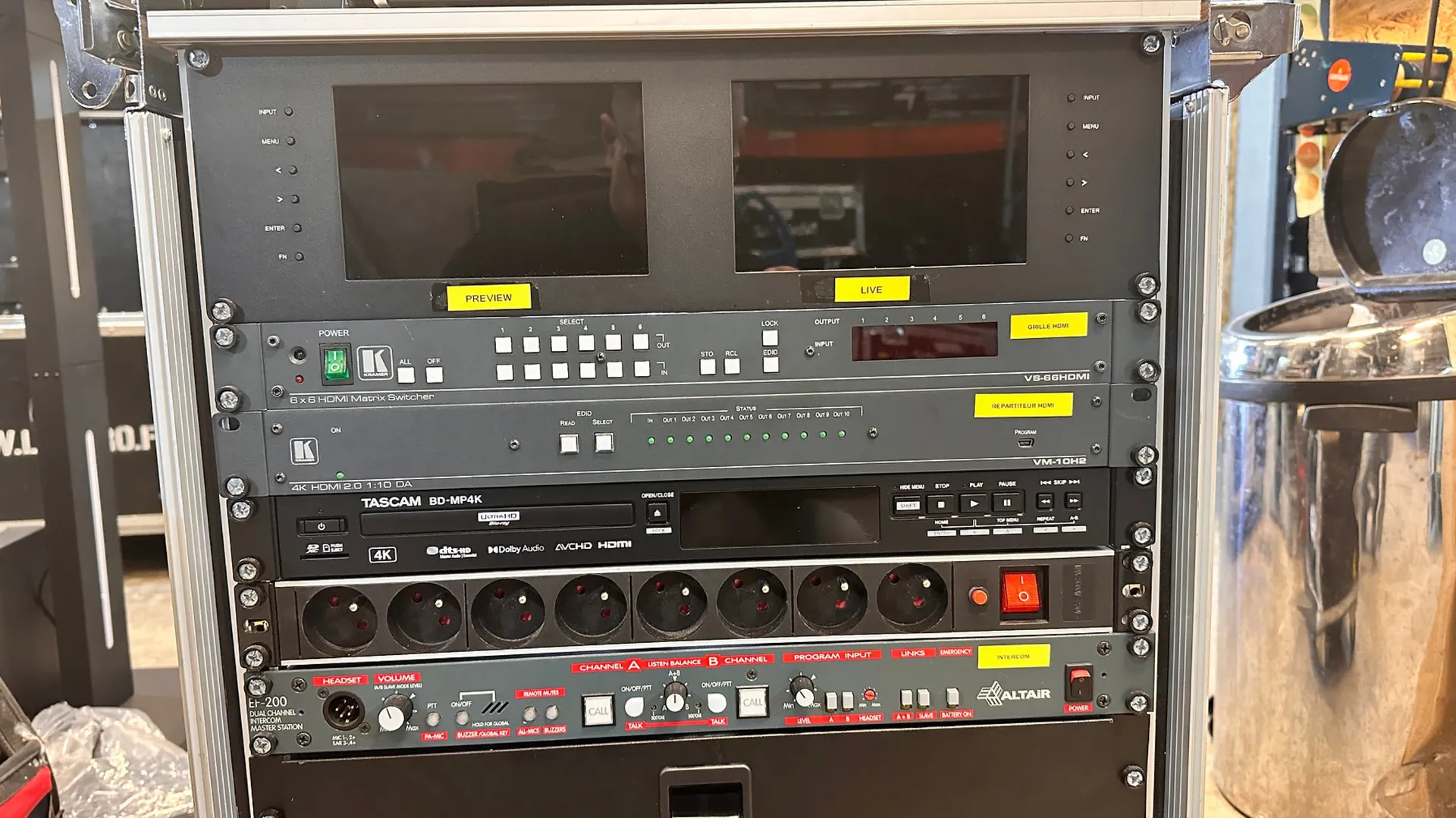 RACK REGIE VIDEO NUMERIQUE PRO 1