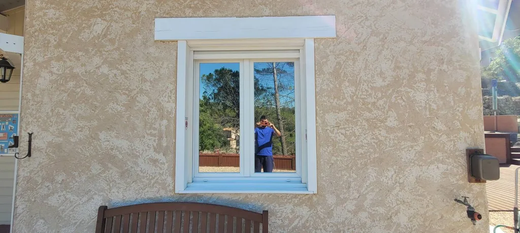 pose film solaire sur vitres de bâtiments à Cannes dans les Alpes-Maritimes