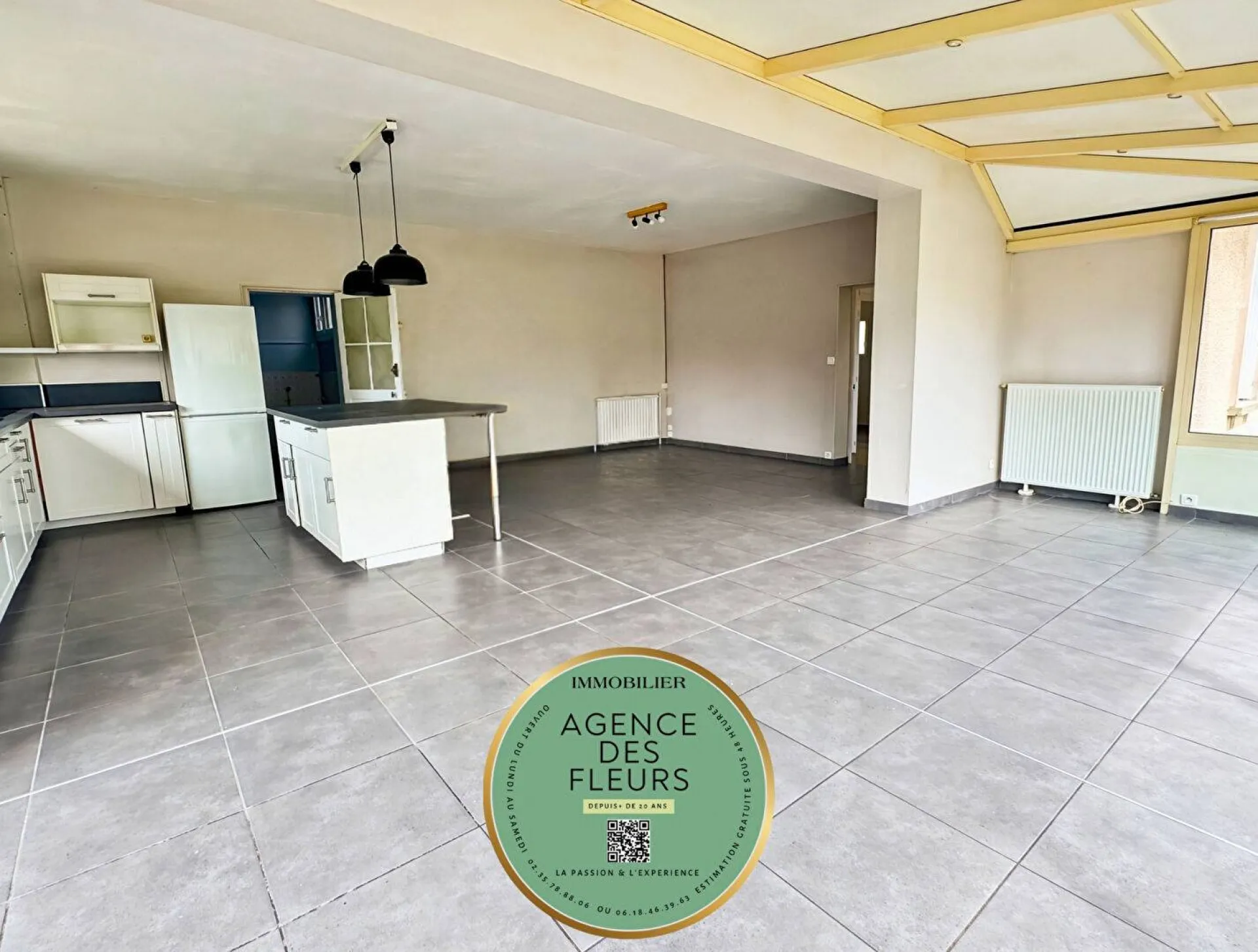 Sur la commune de SAINT AUBIN LES ELBEUF maison de 79 m² édifiée sur 506 m² de terrain