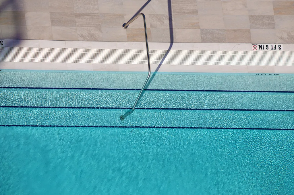 L’équilibre de l’eau by AquaPerfect : la méthode pour une piscine saine toute l'année