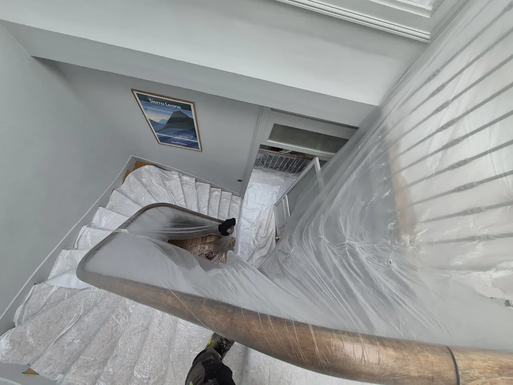 Protection intérieure du chantier avant dépose des vitrages à Bordeaux