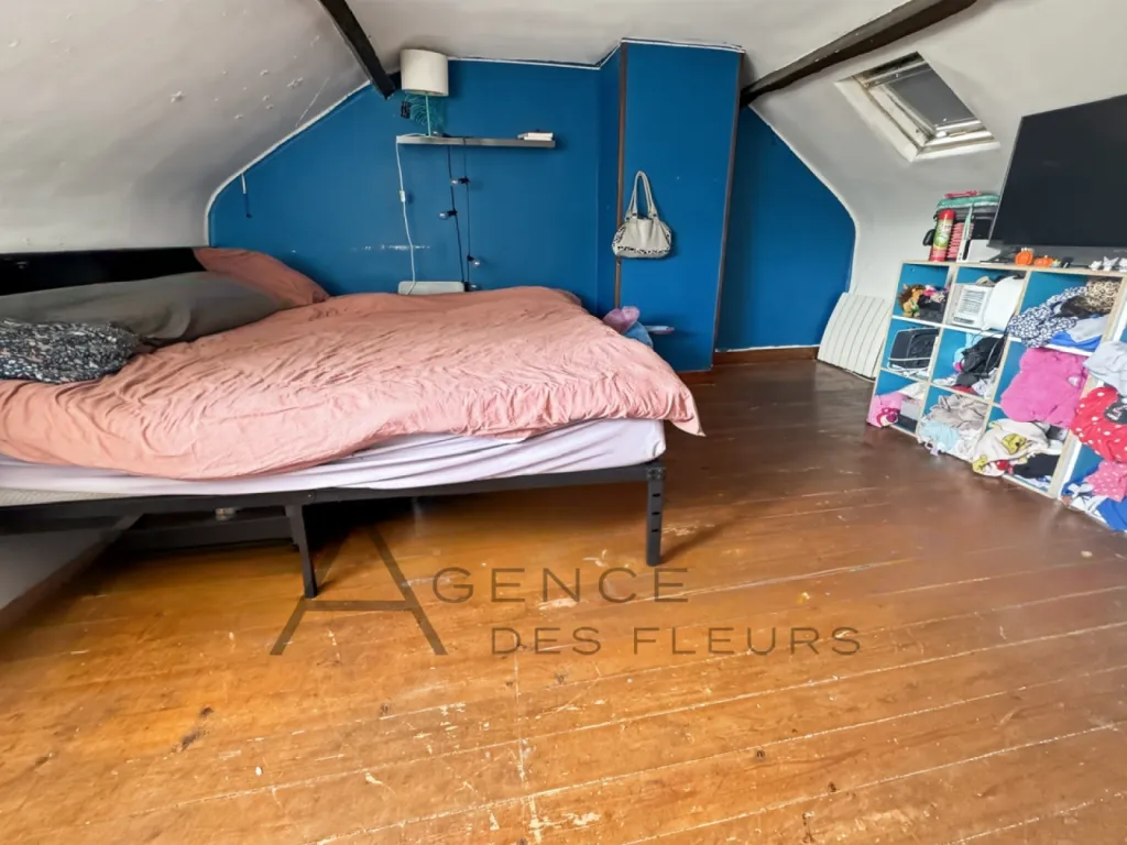 À VENDRE! maison de 97 m² à rénover sur la commune de CAUDEBEC LES ELBEUF 76320