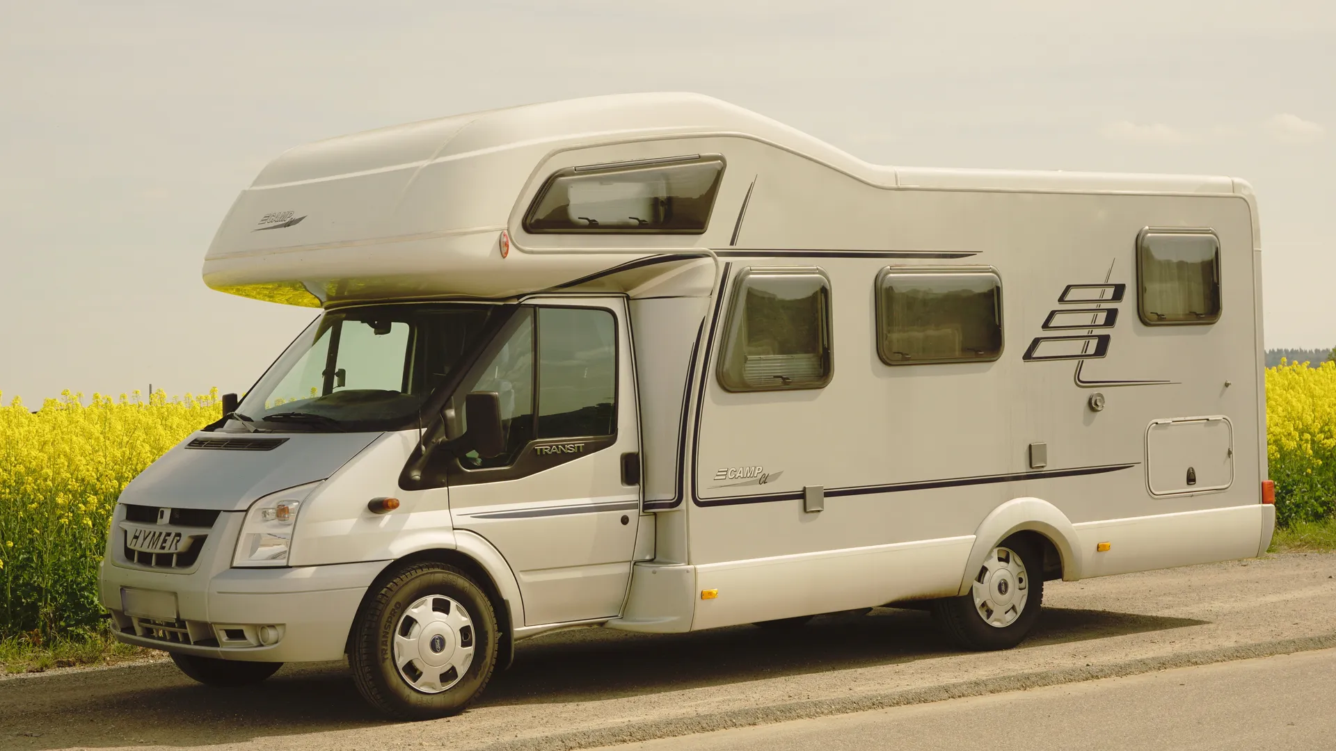 Rénovation de camping-car, spécialiste de la carrosserie camping-car