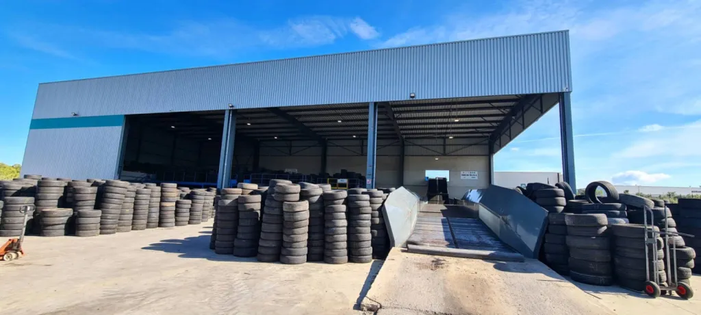 Vente de pneus d'occasion toutes marques entre toulon et hyeres dans le var