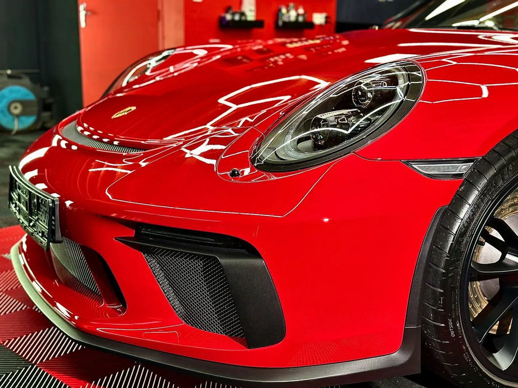 centre de DETAILING Lyon protection céramique film de protection PPF Porsche GT3