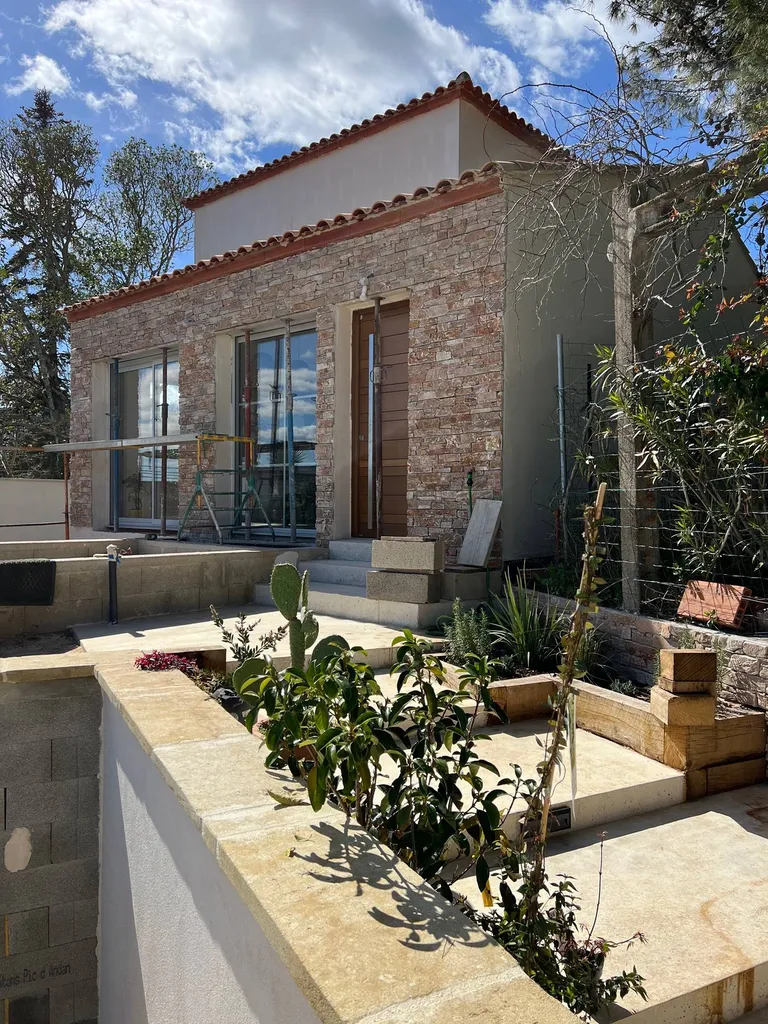 PAREMENTS SB ROUSSILLON / QUARTZITE ROUILLE