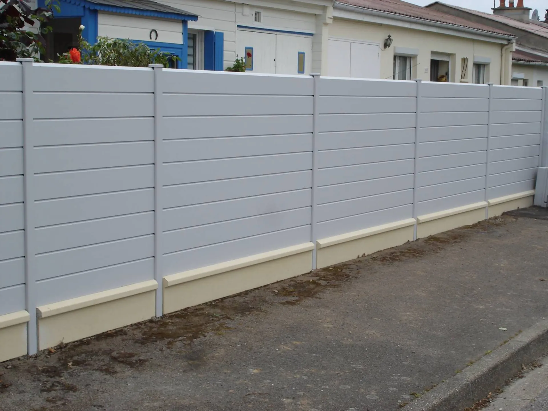 pose d'une clôture en alu à claire voie dans la Seine Maritime 76