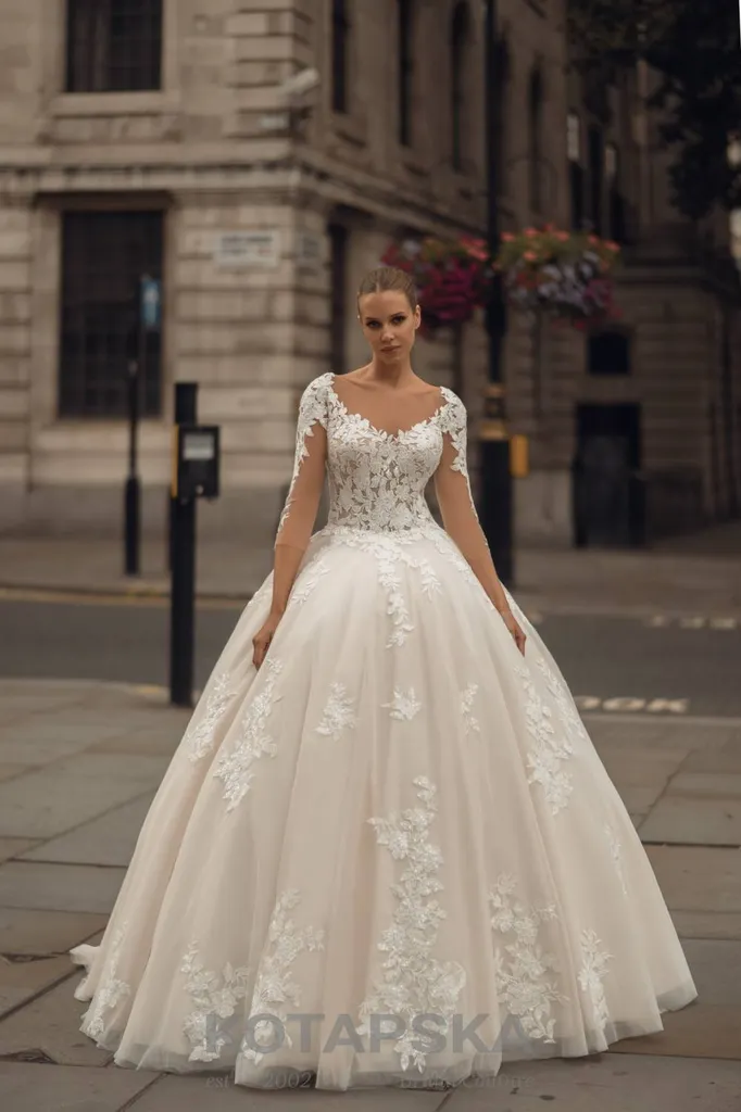 Quelles couleurs sont tendance pour les robes de mariée ?