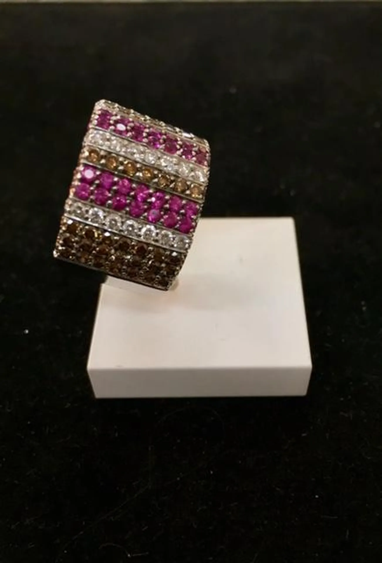 Bague Or blanc 750/1000ème saphirs roses et diamants occasion Or Ligne La Teste