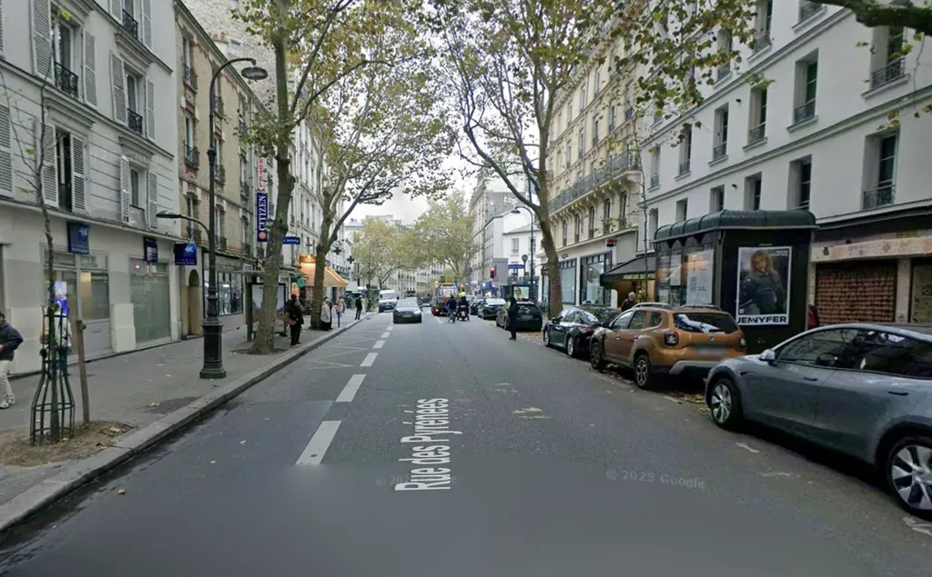 Location - Boutique 39 m², Pyrénées, Rue des Pyrénées 75020 PARIS