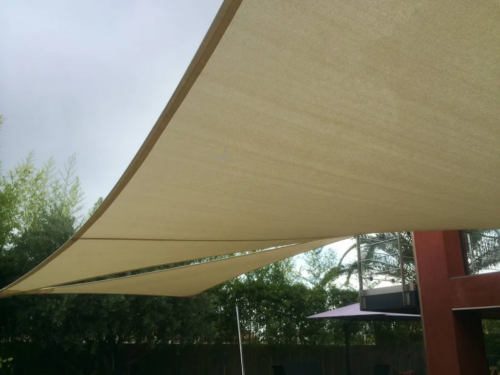 Voile d'ombrage Sur mesure dans le sud 