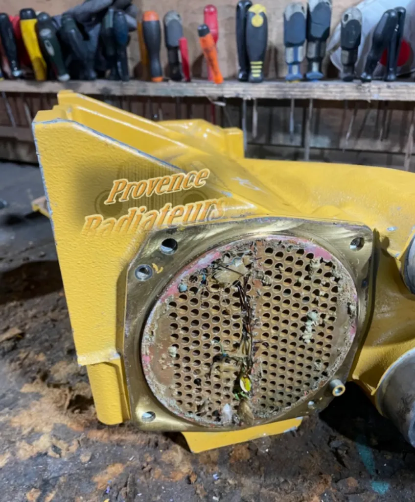 Le professionnel des révisions d'aftercooler Caterpillar C18 à Marseille.