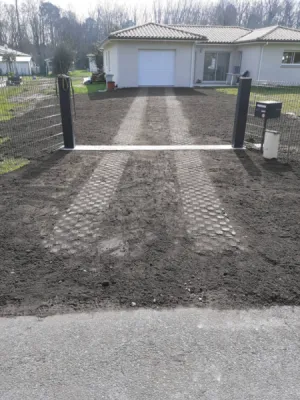 Terrassement d'une allée carrossable à Léognan près de Bordeaux