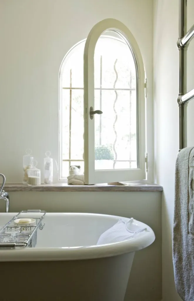 Rénovation Complète et Maîtrise d’Œuvre de Prestige dans le Luberon – Suivi Rigoureux de Votre Chantier