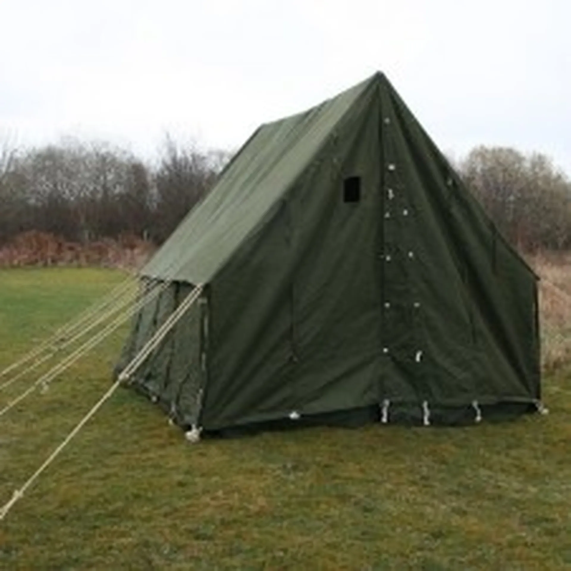 Moustiquaires militaires protection efficace insectes confort nuit terrain camping Nantes