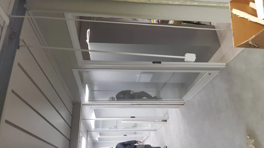 Réalisation d'une extension de bâtiment modulaire existant à usage de bureaux à Fos sur mer