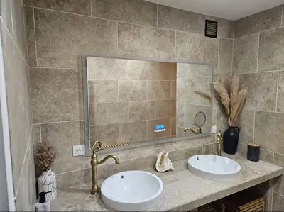 DALLAGES INTERIEURS CARRELAGE EFFET TRAVERTIN / GRES CERAM BEIGE CANTAL SAVOIA AU FORMAT 60x40x0.8cm + 90x60x0.8 cm 