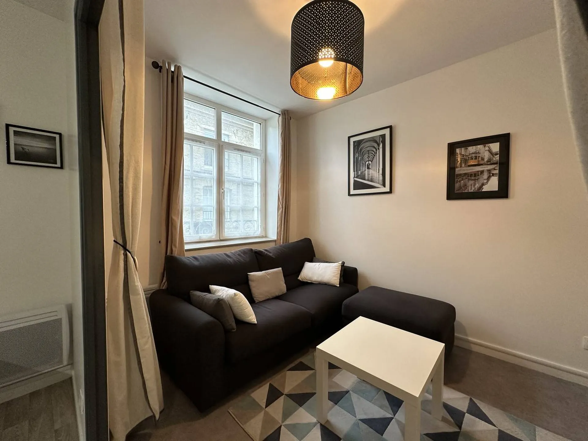 Vends appartement d'une superficie de 43m² proche des commerces.