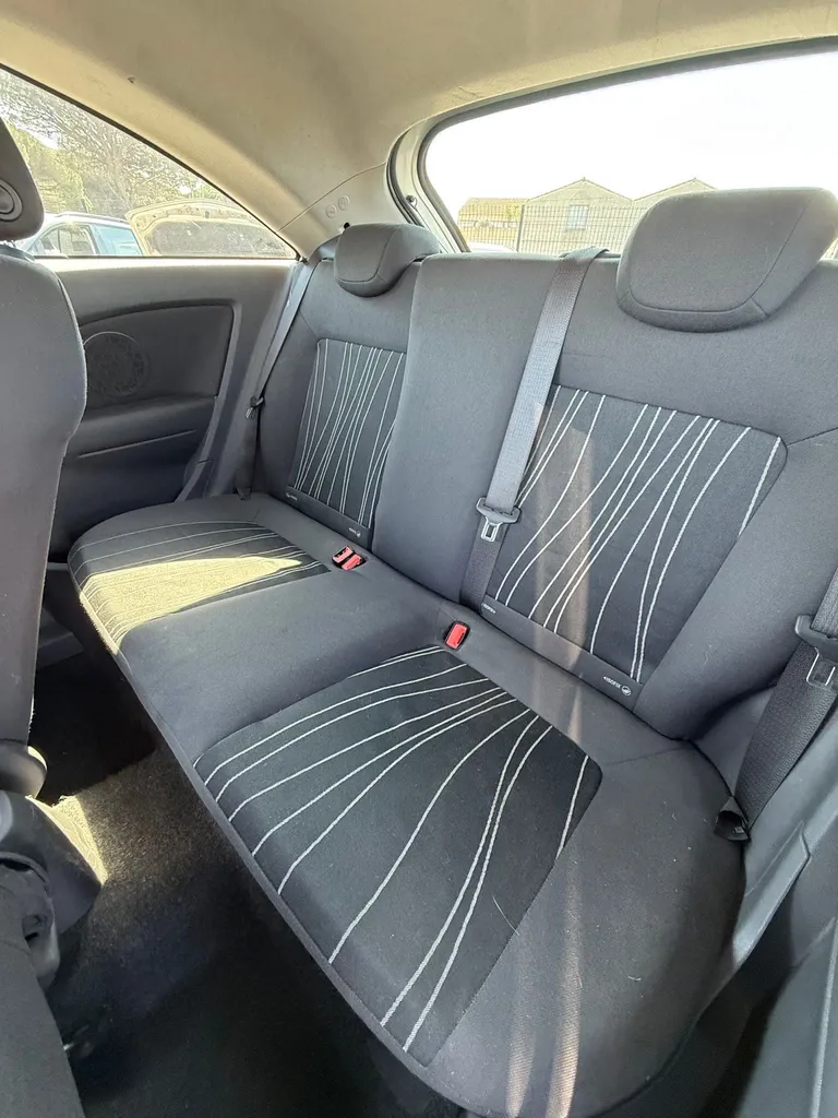 OPEL CORSA 1.3 CDTI 75CV édition 111 
3 Portes 