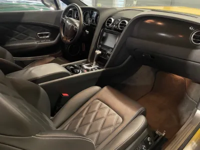  Detailing intérieur Bentley continental GT à Saint Laurent du Var près de Nice Côte d’Azur 