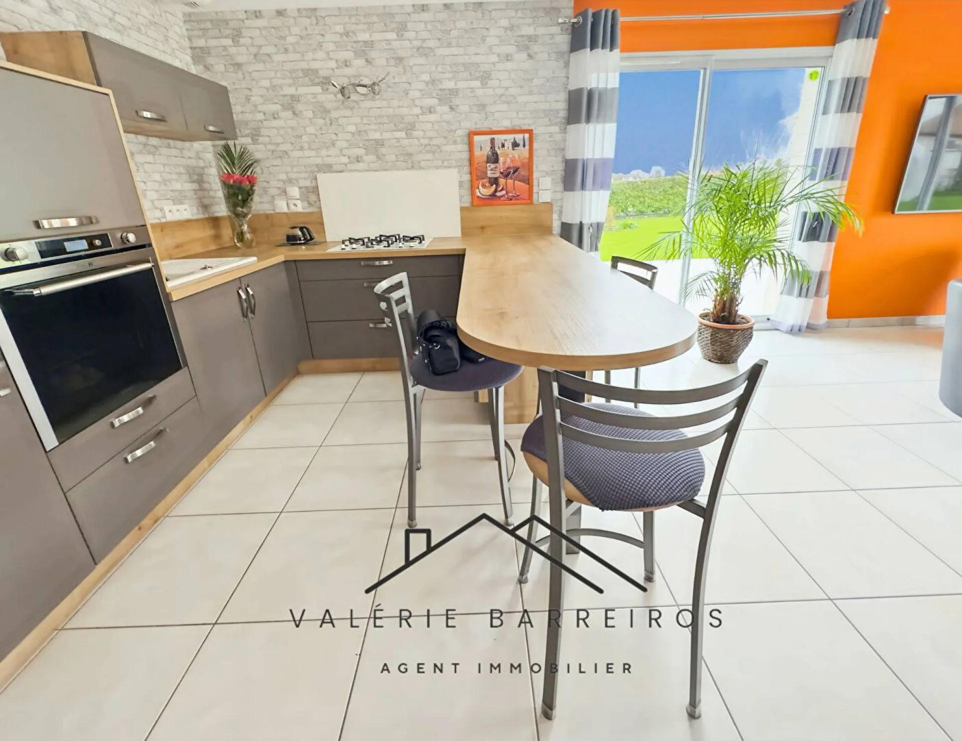 A vendre maison de 94m² édifiée sur 1209 m² de terrain sur la commune de ST PIERRE DES FLEURS 27370