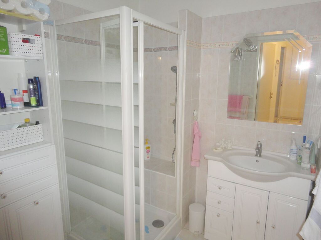 Appartement en rez de jardin roquefort la bédoule