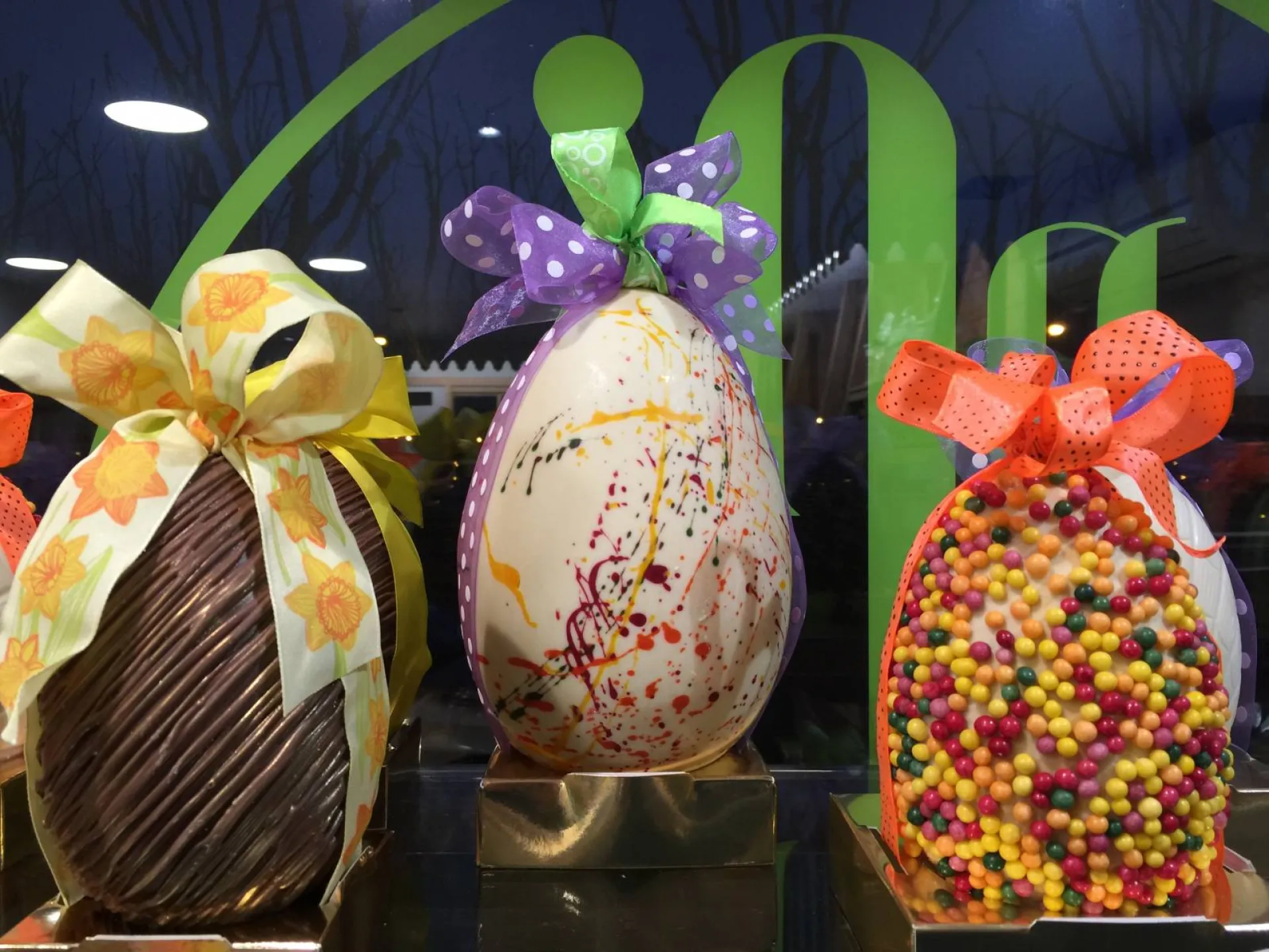 gros oeuf en chocolat,vilefranche sur saone