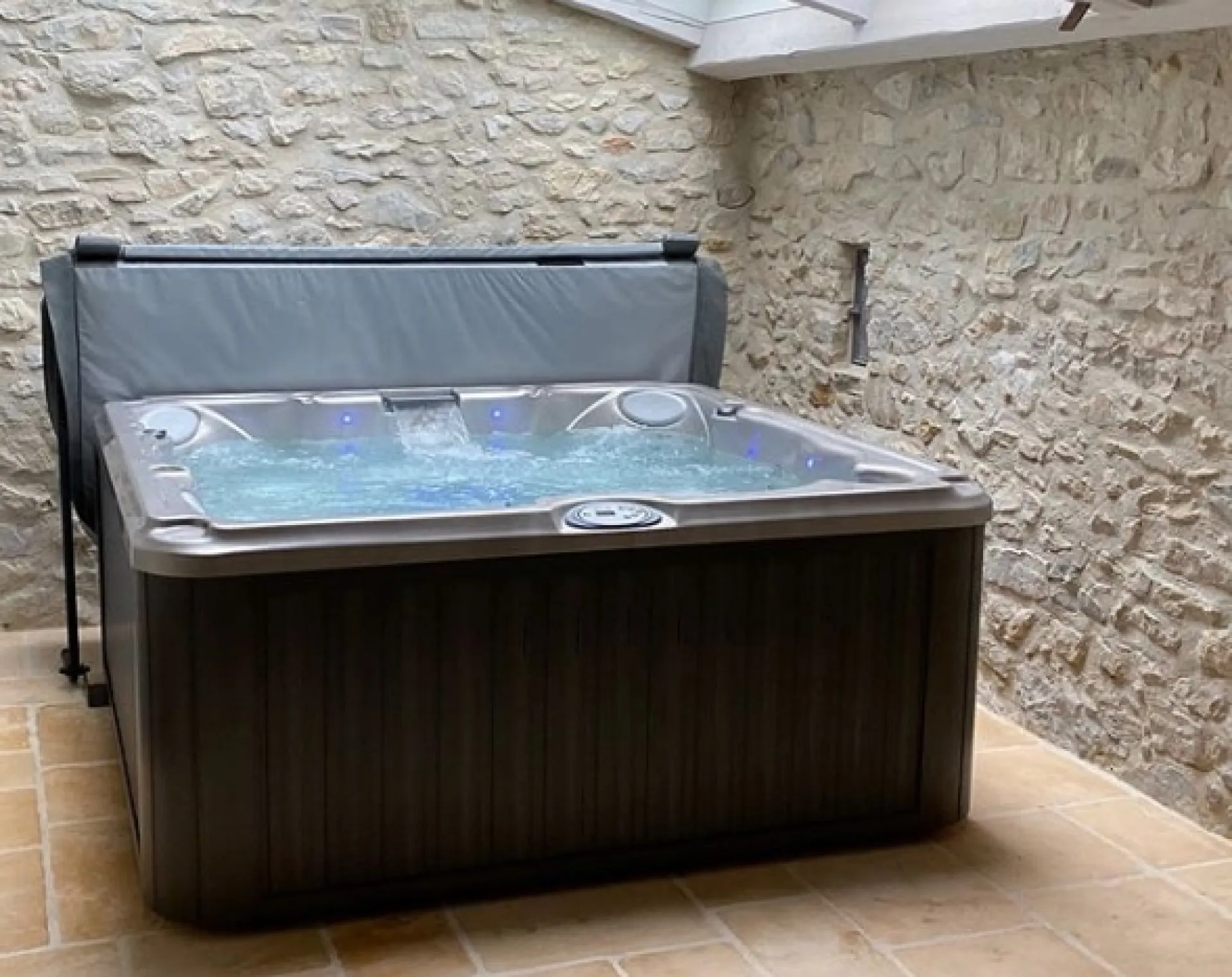 Acheter un Spa Jacuzzi® à Privas