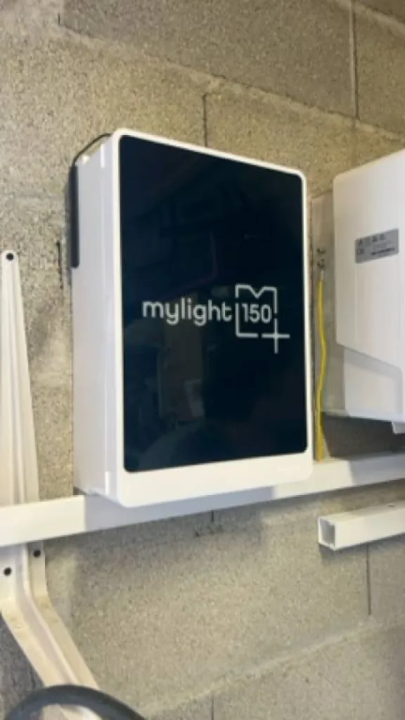 Batterie virtuelle Mylight avec 12 panneaux solaires pour réduire vos factures d'électricités dès 9 990€ 