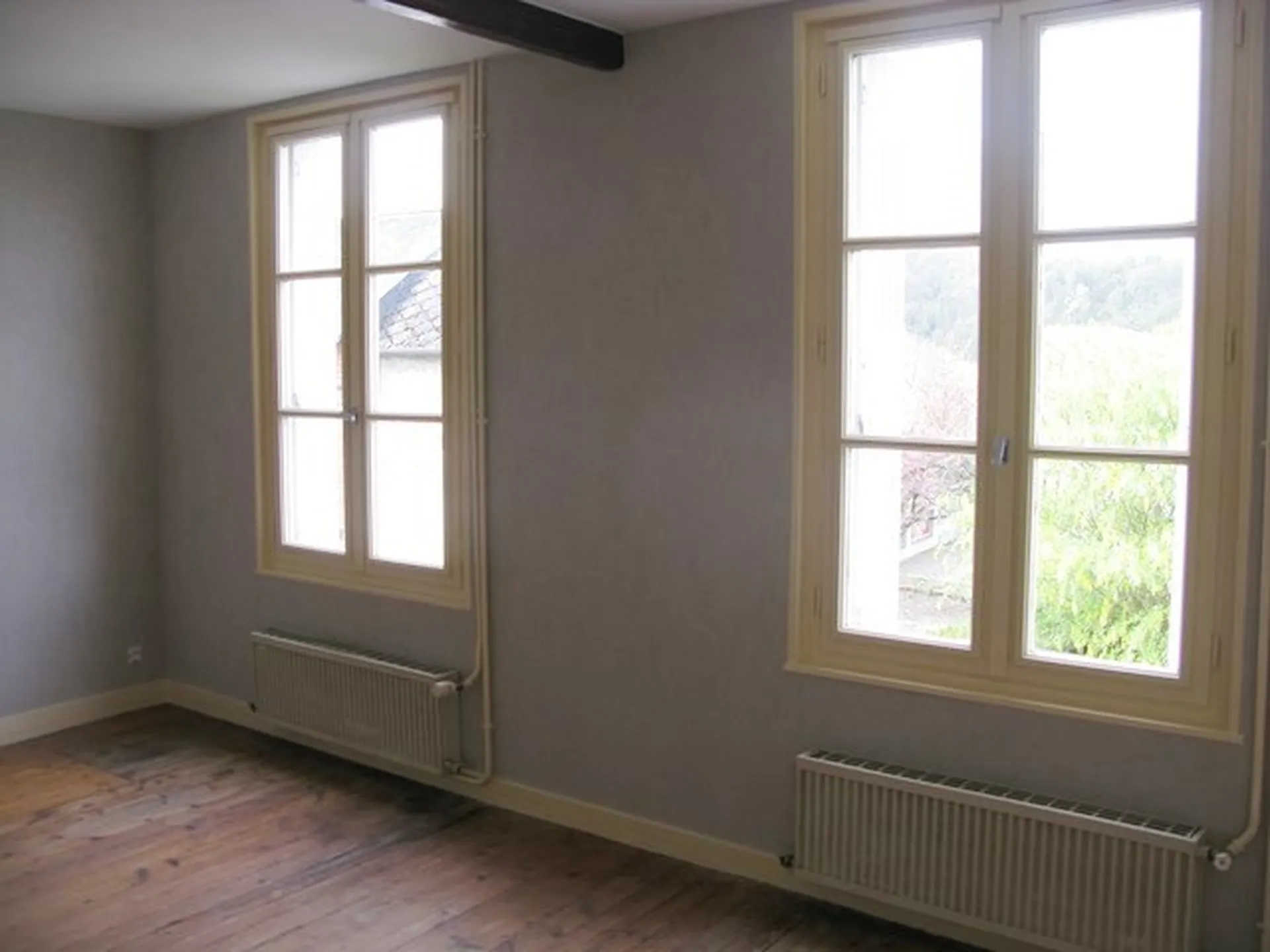 MAISON DE VILLE Entre LISIEUX et BERNAY