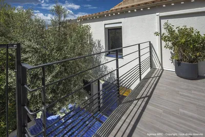 projet d'aménagement extérieur à Marseille 13007 avec l'Agence MRC, Architecte Paysagiste Terrasse sur toiture maison 