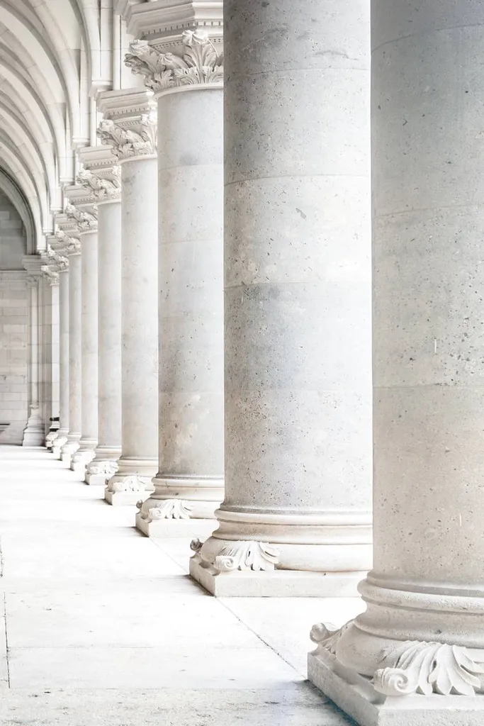 colonnes palais de justice
