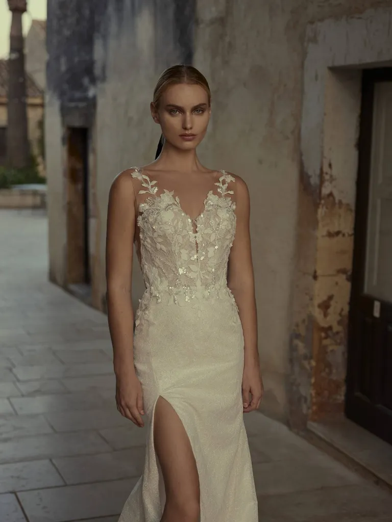 Robe de mariée sirène en crêpe avec surjupe amovible Marseille