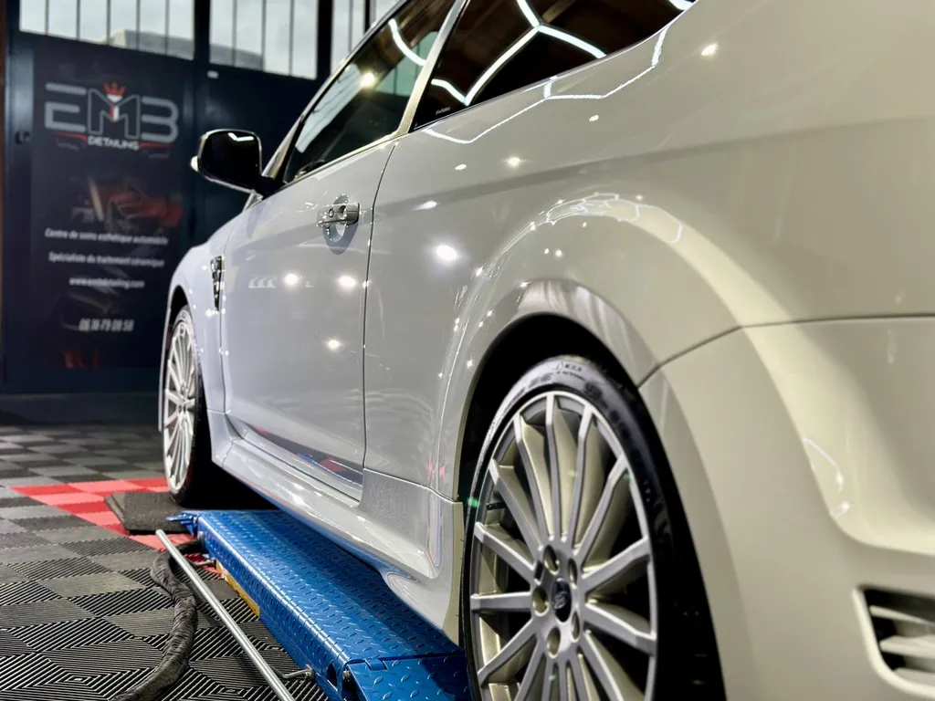 rénovation carrosserie lyon spécialiste du traitement céramique ouest lyonnais 