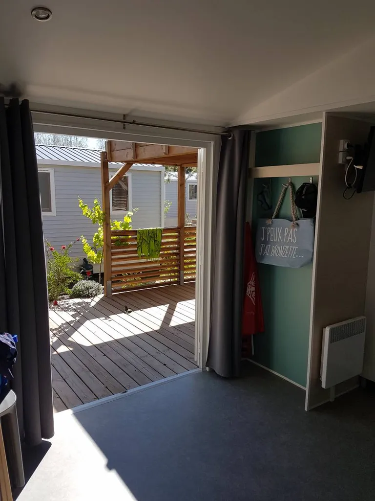 location pour famille nombreuse bord de mer en camping 4 étoiles proche du Cap d'Agde
