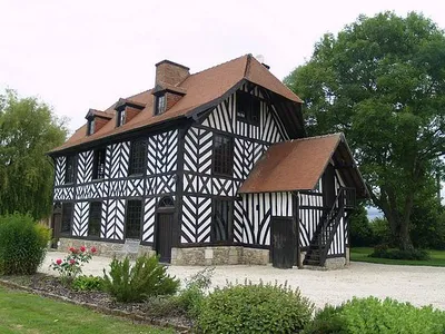 A vendre Manoir à colombages du XVIIIème siècle de caractère région PONT L'EVEQUE 14130
