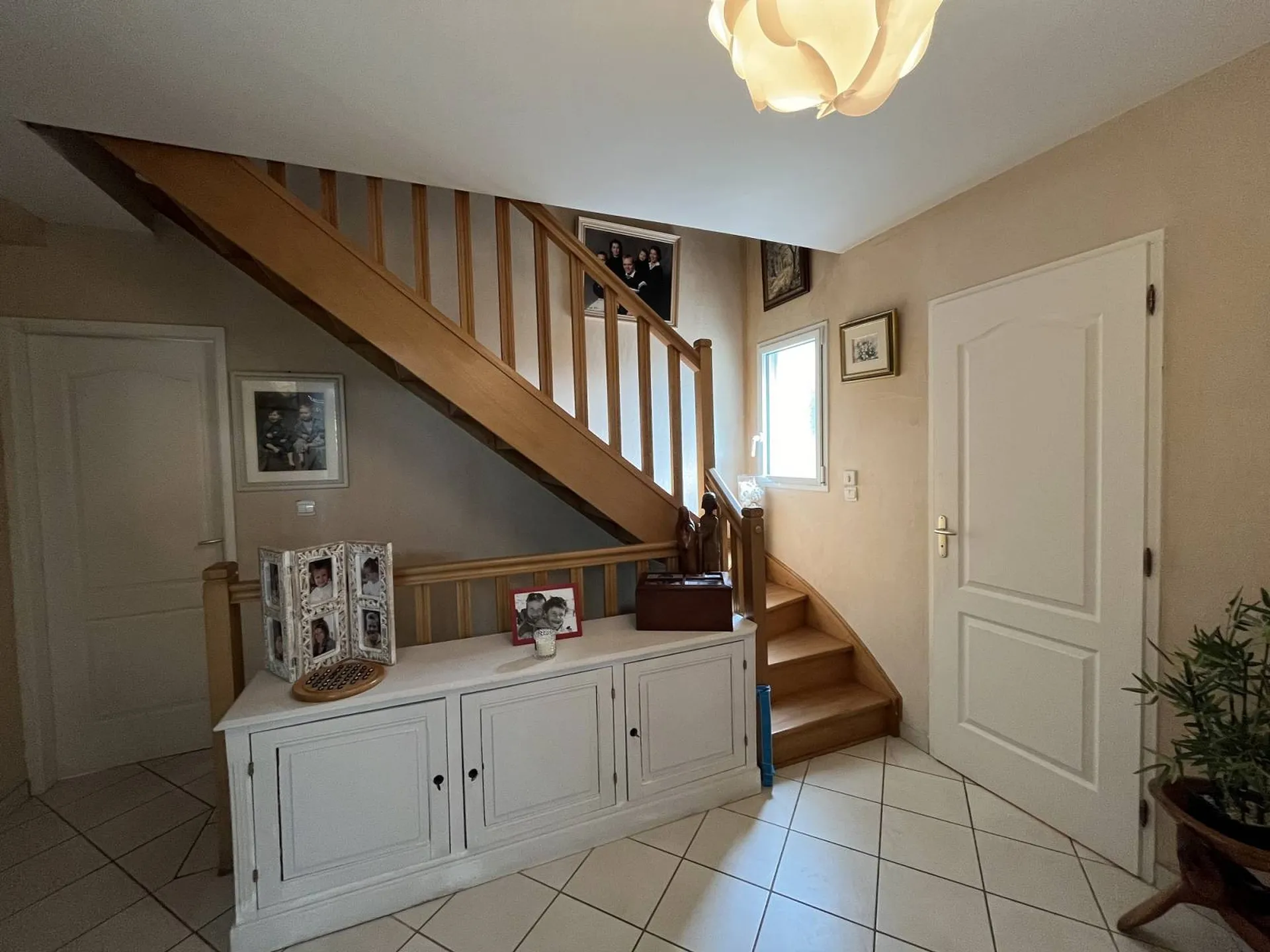 Superbe maison d'Architecte de 2008, à vendre, dans un secteur résidentiel de Barentin