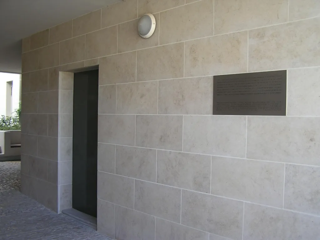 Semond Pierre de Bourgogne Franche Comté Hors IGP : Dallage Intérieur et Extérieur | FRANCEPIERRE