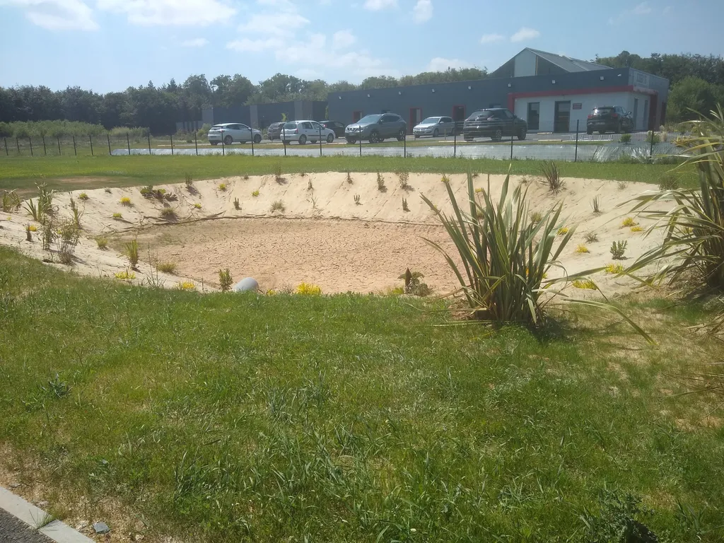 Aménagement d’extérieur au Parc Éco Normandie à Saint-Romain-de-Colbosc