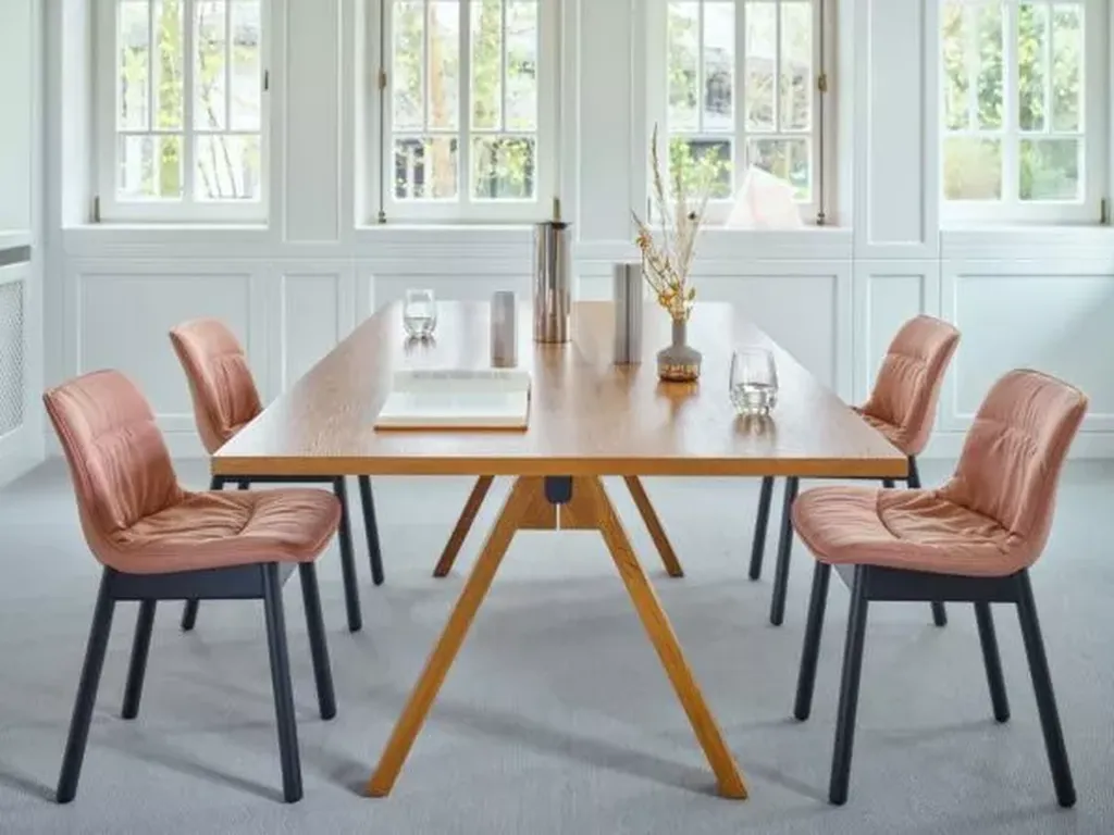 Maltic gamme de chaises & sièges pro en région PACA : confort, modularité, matériaux durables pour vos espaces professionnels.