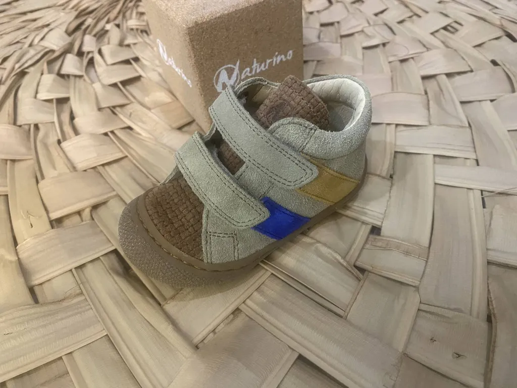 chaussure légère facile à mettre près de Blaye